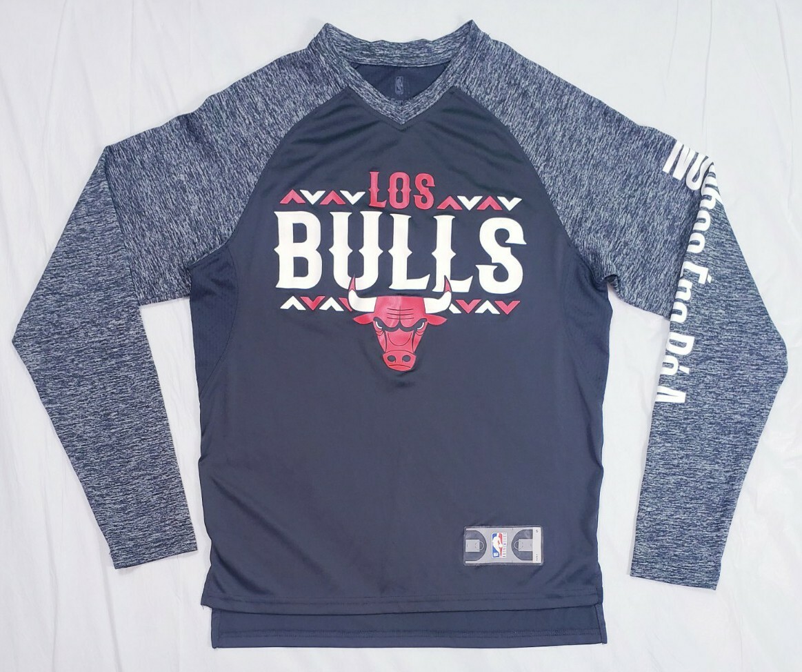 Fanatics "Los BULLS" Long Sleeve T-Shirt SMALL S Jersey NBA