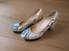 Beautiful vintage leather cream women's shoes by Miss Vera Cuoio, Italy size37,5