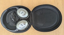 Bose Quiet Comfort 15 Noise-Cancelling Headphones with Case