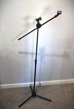 Music Tripod MICROPHONE Stand Adjustable Height Reach NwoT