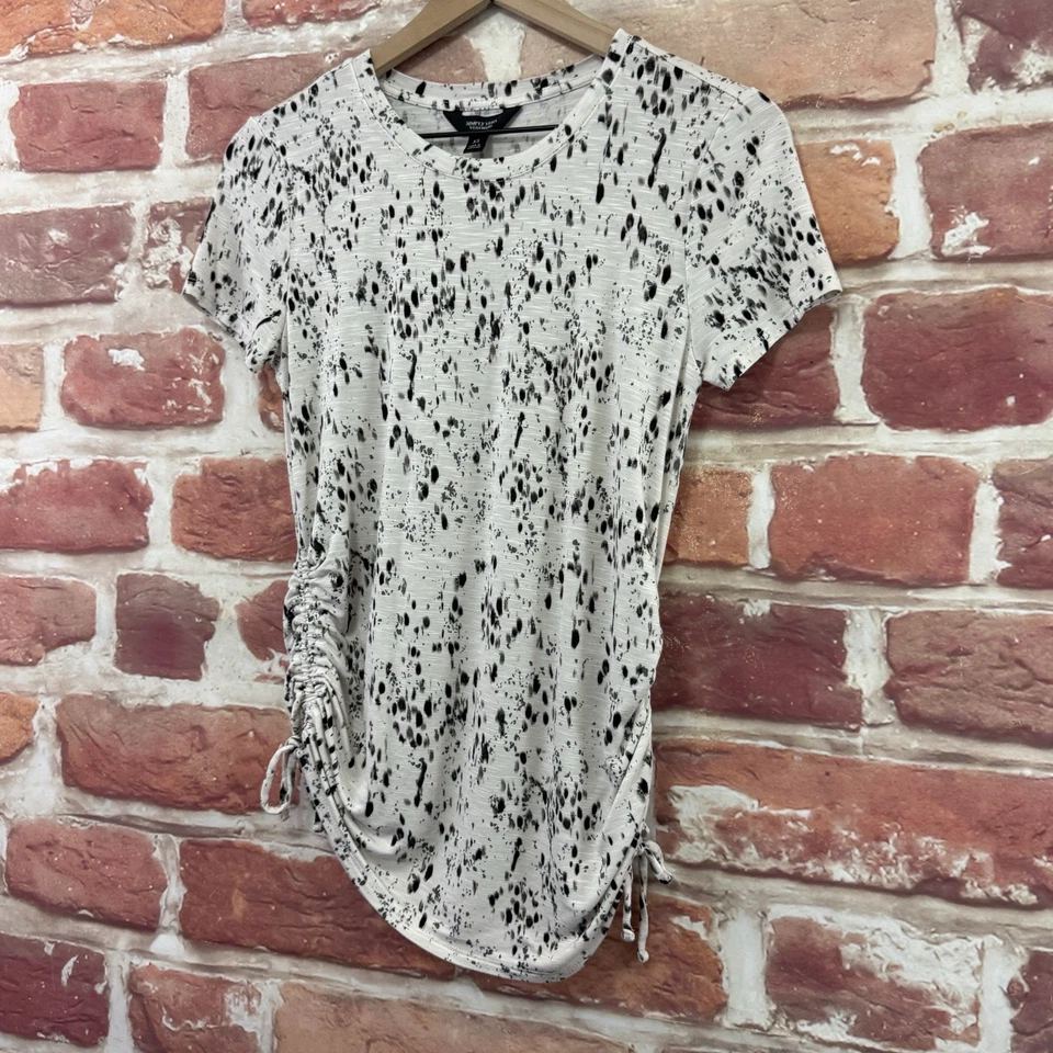 Camisa informal Simply Vera Wang Top para mujer XS blanca multicolor abstracta con corbata lateral Foto 4 de 4