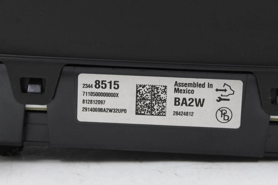 Speedometer 17K MPH US Market Fits 2018-2019 CHEVROLET SILVERADO 1500 OEM #34187 - Image 4 of 4