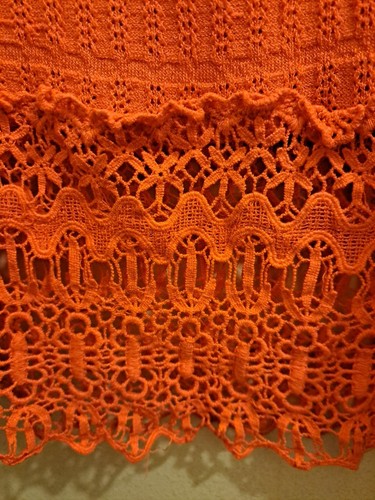 Top túnica Umgee EE. UU. tejido abierto para mujer 1XL LS bordado ribete coral boho campesino - Imagen 6 de 7