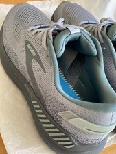 Brooks Mens Beast GTS 24 1104251D069 Gray Sneakers Size 12 Medium D No Insoles