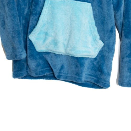 Disney Stitch blauer Plüschpullover mit Kapuze Gr. M Tasche & 3D Details für Kinder - Bild 4 von 8