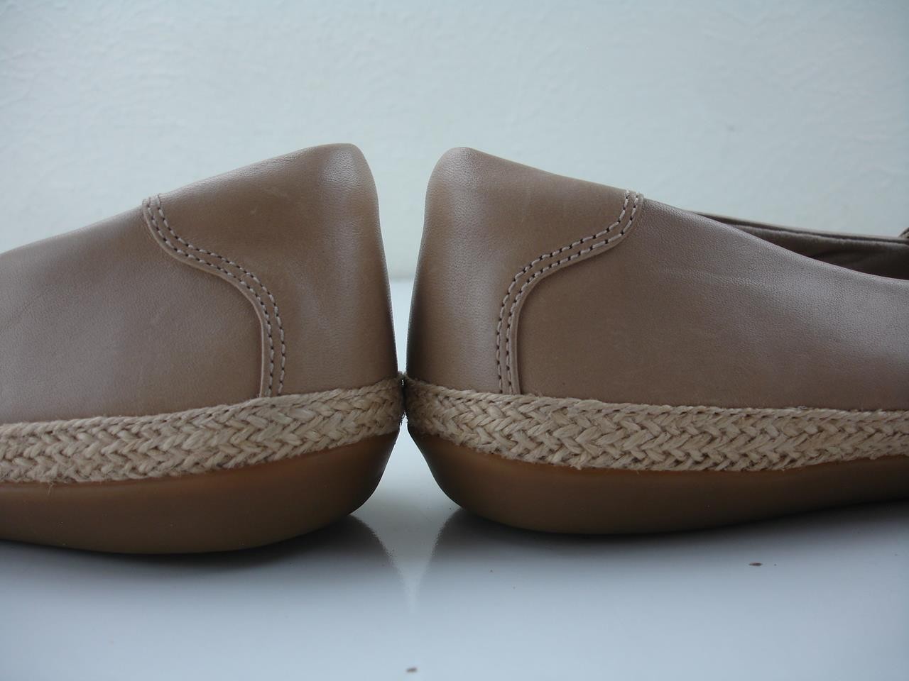 Women's 8 M Clarks Danelly Shine Loafer Shoes San… - image 10