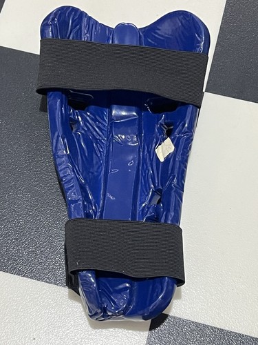 Blue Classic Kickboxing Gear (Head, Hands, Feet, Shins) - Picture 10 of 10
