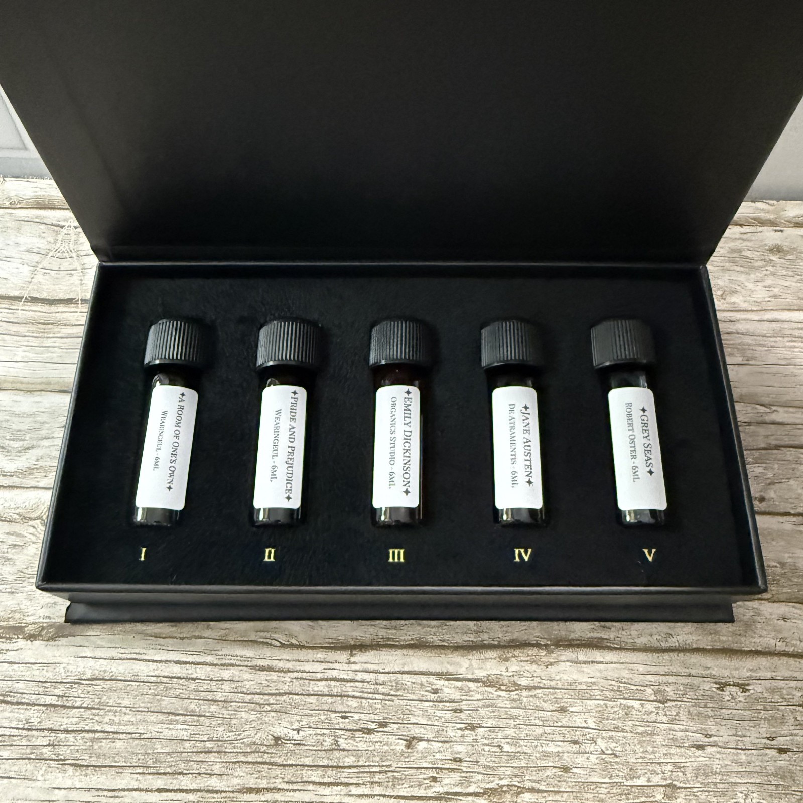 Jane Austen Woolf Dickinson Fountain Pen Ink Sample Set 5x6mL Decanted Gift Box