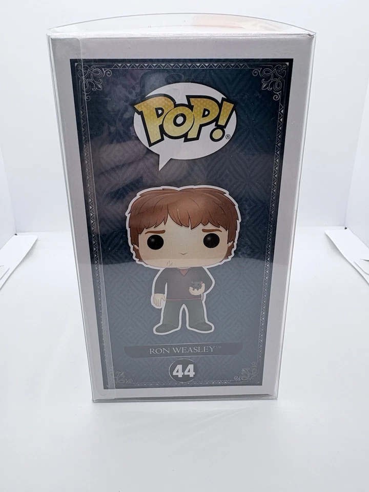 Funko Pop! Vinyl: Harry Potter - Ron Weasley (w/ Scabbers) #44 - With Protector - image 4 of 4