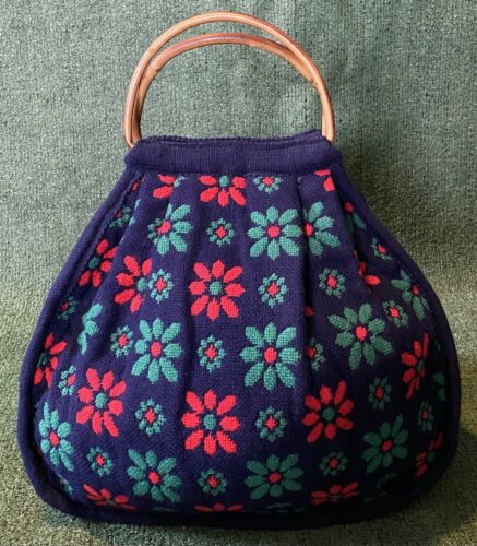 Vintage 70's Knit Flower Handbag Purse 15”x20” - Picture 1 of 5