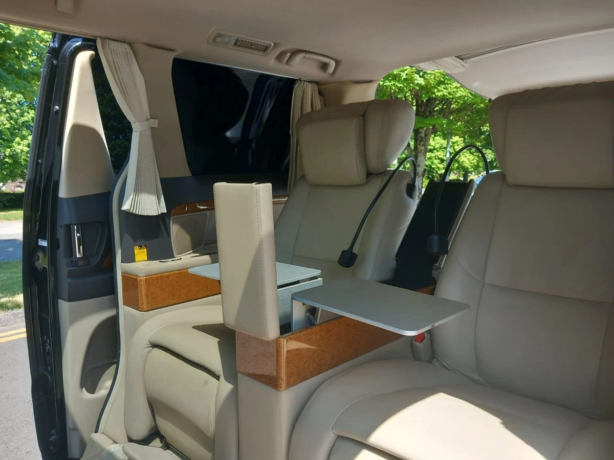 Toyota Alphard Royal Lounge 2019: Puncak Kemewahan di Atas Jalan Raya