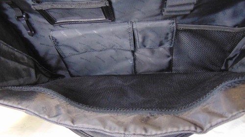 Multiple Laptop Device case Targus 17"x14"x6" - 第 6/12 張圖片