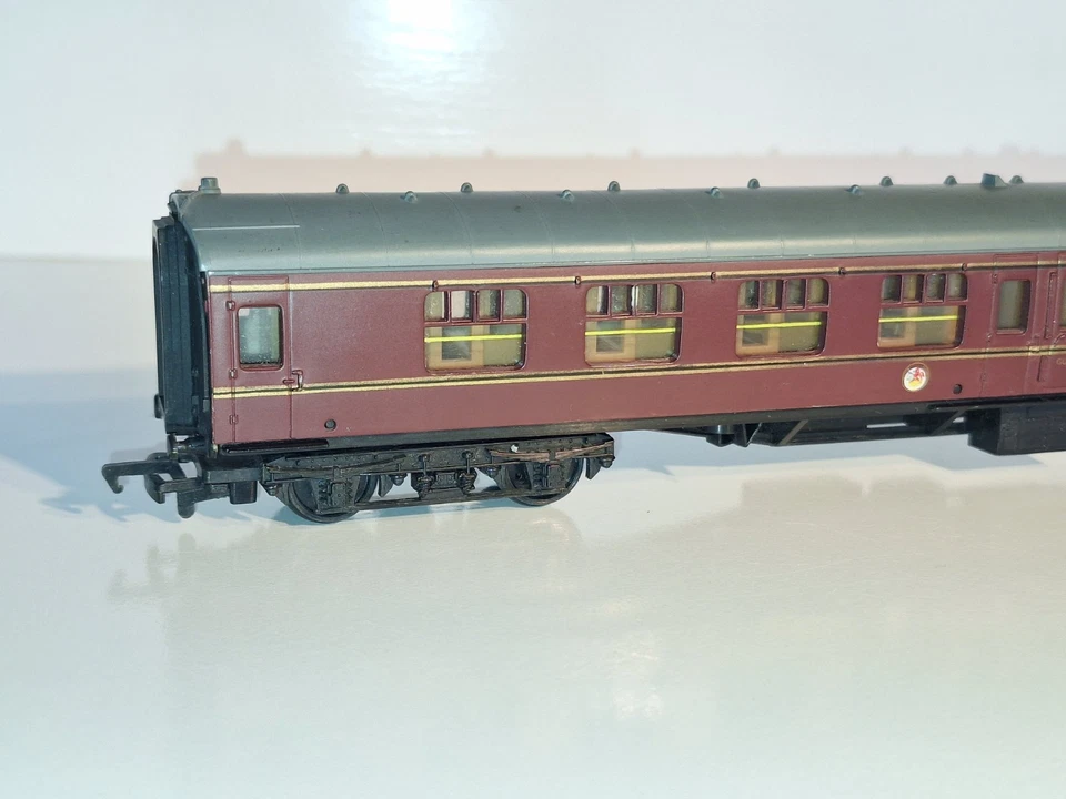 Mainline M35040 BR Brake/3rd Coach. Excellent cond. OO Scale. No Box.  - Image 2 of 4