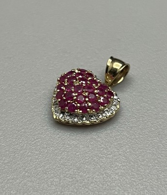 Wunderschöner 0,585 14K massiver Gelbgold Rubin & Diamant Herz Nachlass Anhänger 4,2g