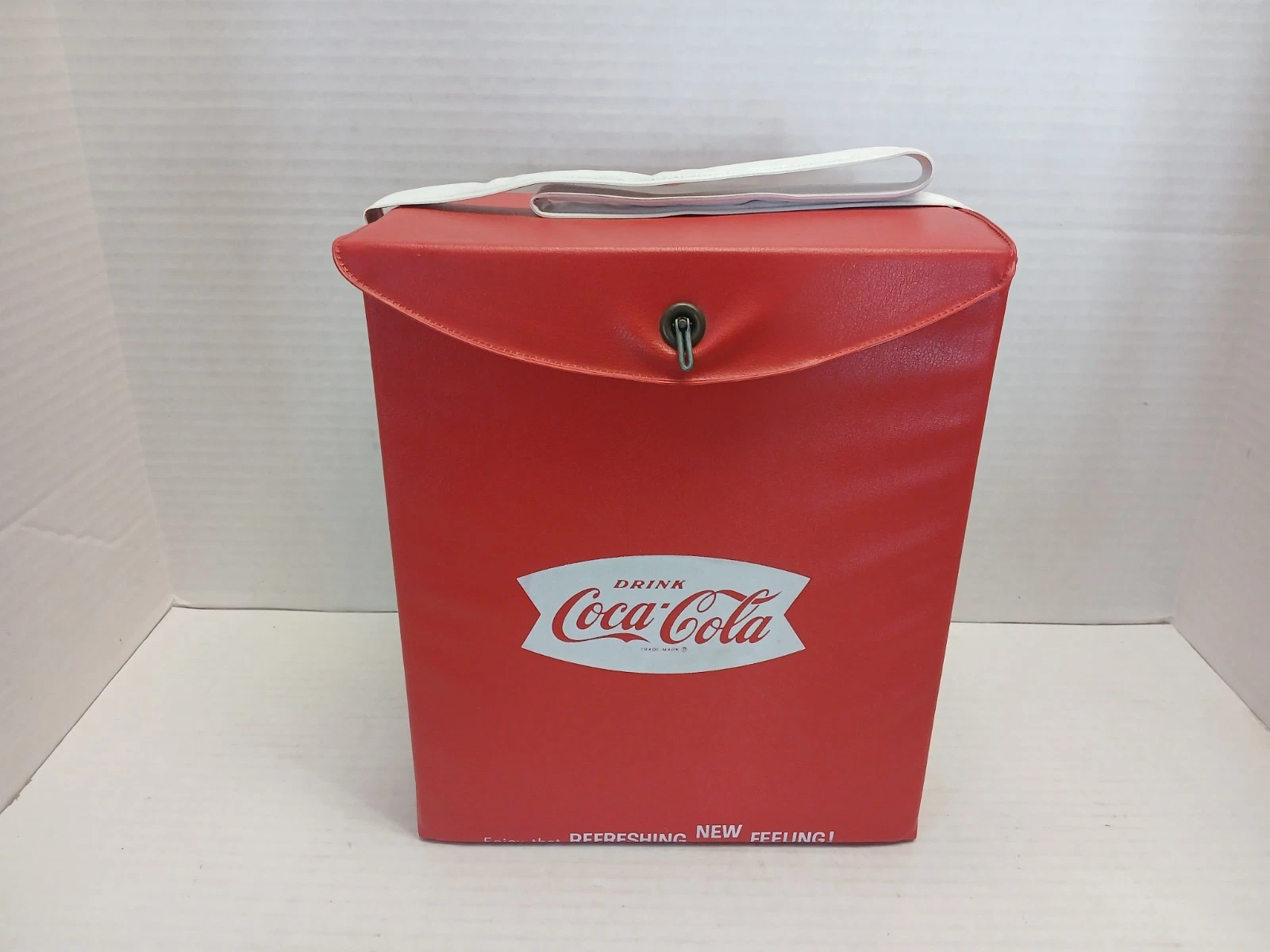 Vintage Coke Red Vinyl Picnic Cooler “Enjoy that REFRESHING NEW FEELING!” 1960's