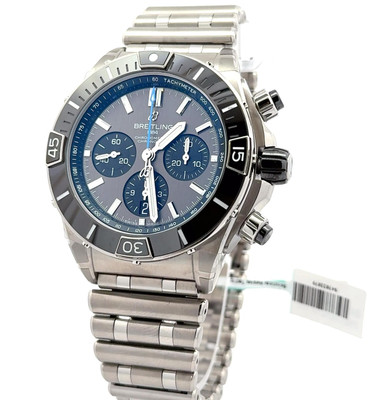 Breitling Super Chronomat B01 44 EB0136251M1E1 Grau Herrenuhr