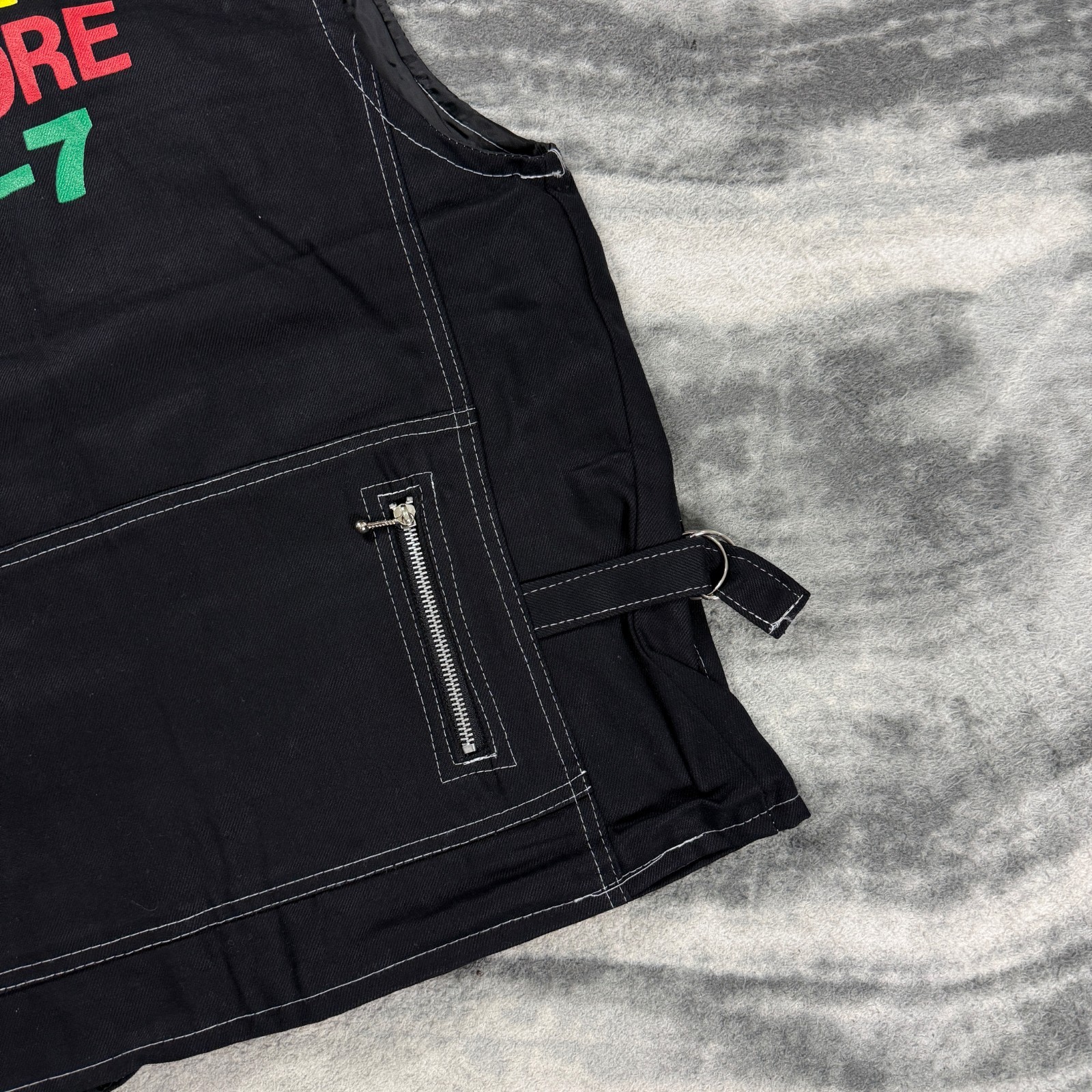 VTG Crime Explore 24-7 Cartoon Bandit 90's Sz Lrg Black Utility Field Vest Gilet image 8
