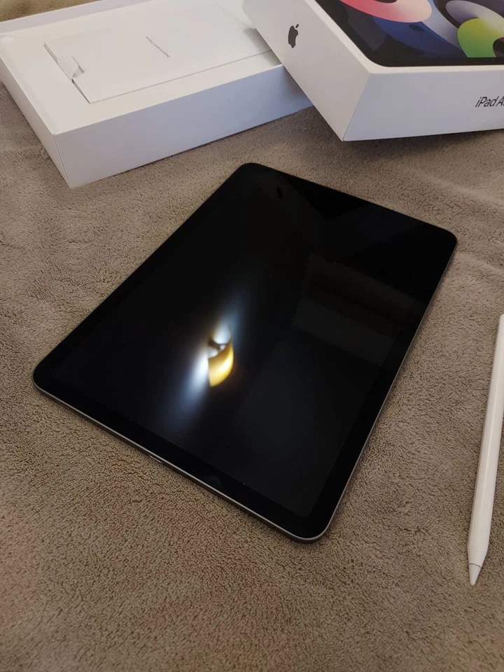 Apple iPad Air (4th generation) · 64GB · Wi-Fi, foto 4 di 5