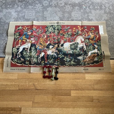 Nadelspitze Leinwand Chasse A La Lincorne Jagd des Einhorns 65"X120" & Faden - Bild 1 von 4