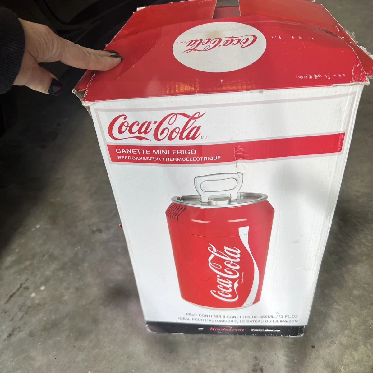 COCA COLA MINI CAN FRIDGE REFRIGERATOR COKE THERMOELECTRIC COOLER