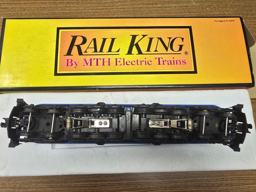 MTH Railking Conrail GG1 Proto-Sounds 2.0 & BCR - Picture 2 of 5