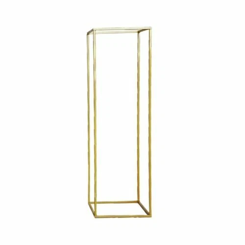 Vasi d'oro in metallo per la decorazione della casa