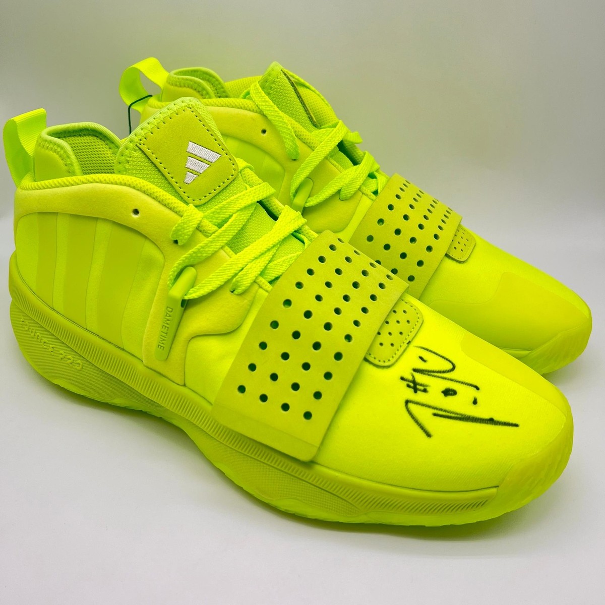 Shoes Adidas Dame Dolla Price Signature Shoe Adidas Dame Dolla