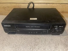 Orion VCR/VHS VR313 HQ Player Digital Auto Tracking Recorder For Parts Or Repair