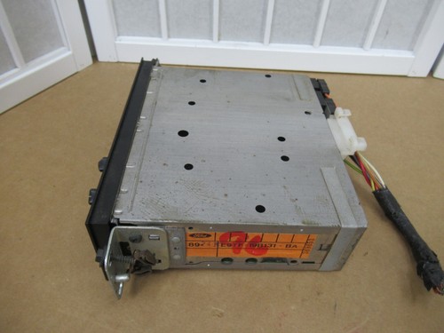 87-96 Ford F-Series Bronco OEM Factory Original Dash Radio Stereo E9TF-19B131-BA - Picture 4 of 12
