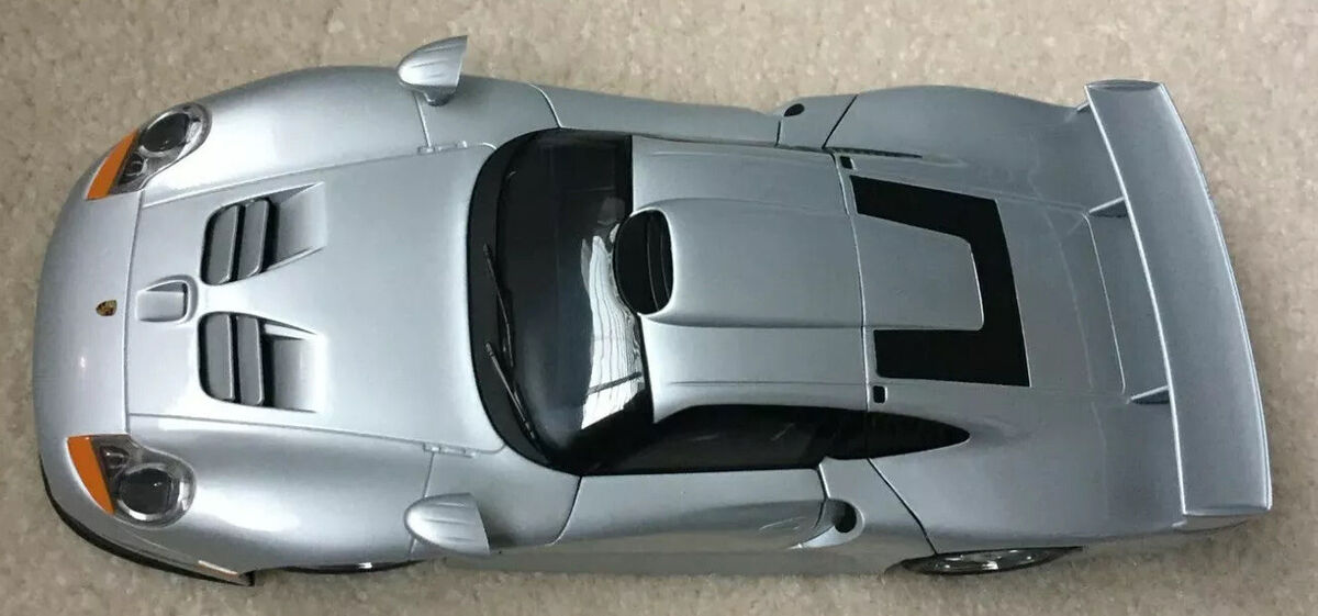 s-l1200.jpg s-l1200.jpg