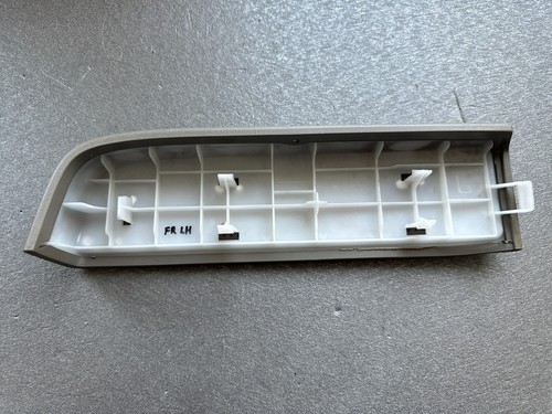 Nissan Patrol Y61 1998 RD28TI front left door armrest 80941VB010 - Picture 3 of 7