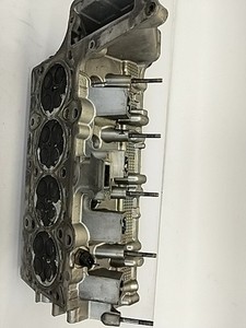 11127806058 zylinderkopf r. BMW SERIE 3 BERLINA E90 320D jgrmp750542