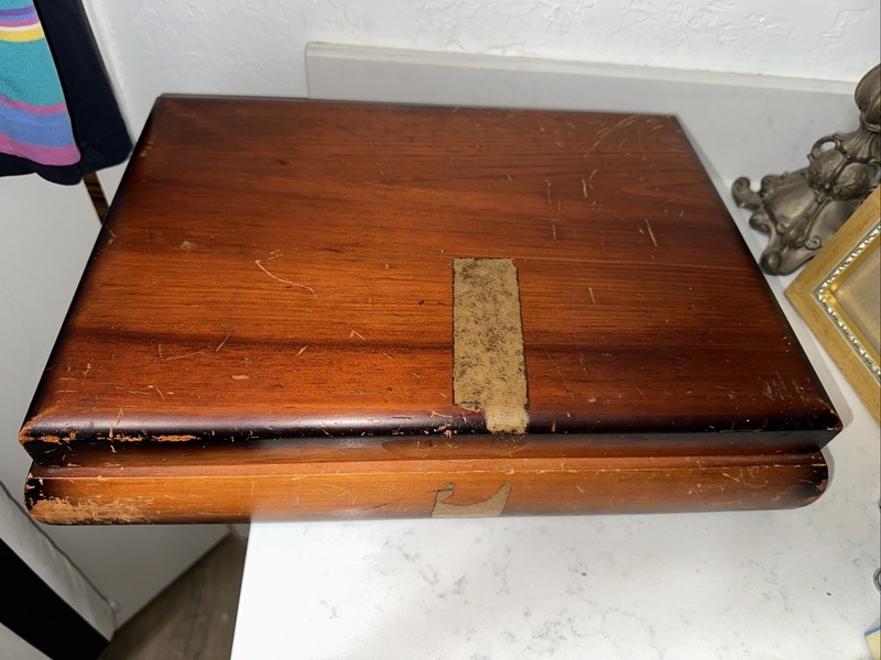 Vintage Silverware Chest King Edward Exquisite Wood Silverplate Anti-Tarnish 