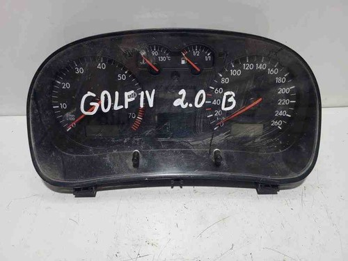 VW GOLF VI 5K1 Kombiinstrument 2.00 Petrol 86kw 2001 32260898