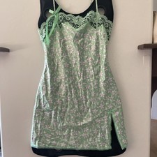 Victoria's Secret Angels Y2K Satin Green  White Floral Slip w/Lace Trim NWT SM
