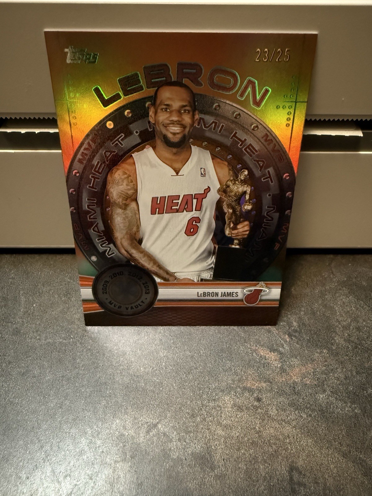 2025-26 Topps Basketball MVP Vault LeBron James #MVP-8 Orange Rainbow # /25!