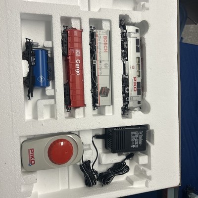 Piko Starter Set Train Ho  57151 Diesel Locomotive in Original Box / No Tracks