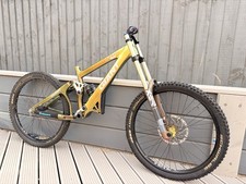 2006 Giant glory DH full Suspension Frame with Rear fox Shock & rockshox boxxer