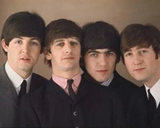 The Beatles Posing Headshot 8x10 Picture Celebrity Print