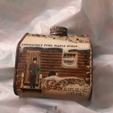 Vintage 1984 Vermont Absolutely Pure Maple Syrup Log Cabin Tin New England 16.9o