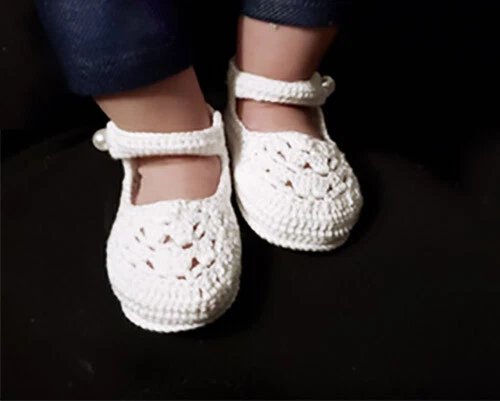 NUEVO CON ETIQUETAS Crochet Blanco Bebé Mary Jane Botines Cuna Zapatos Niñas Recién Nacidos Talla 0-1 Foto 2 de 2