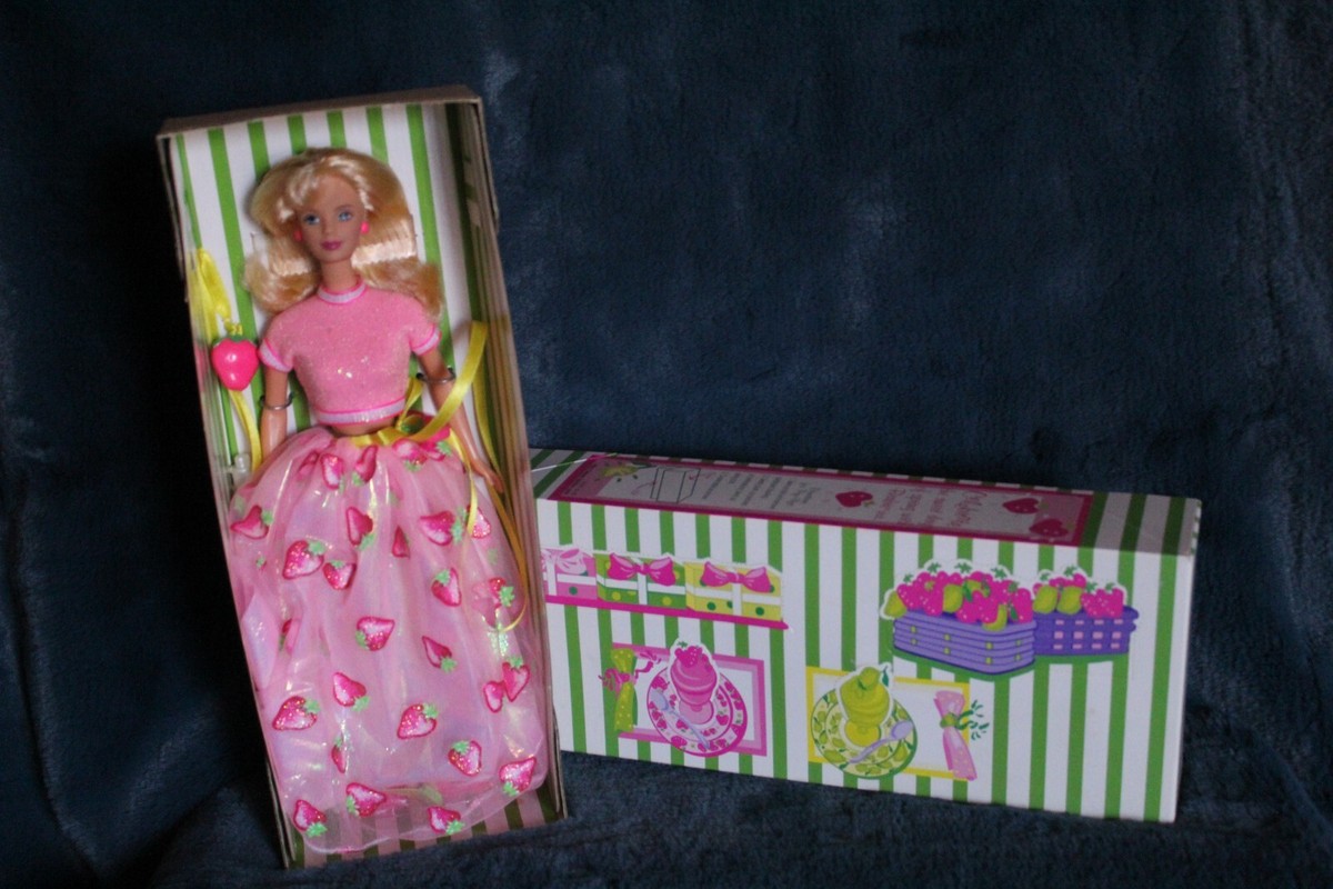 昭和レトロ  ヴィンテージBarbieアメリカンガール Vintage Barbie American Girl Side Part From Germany | eBay