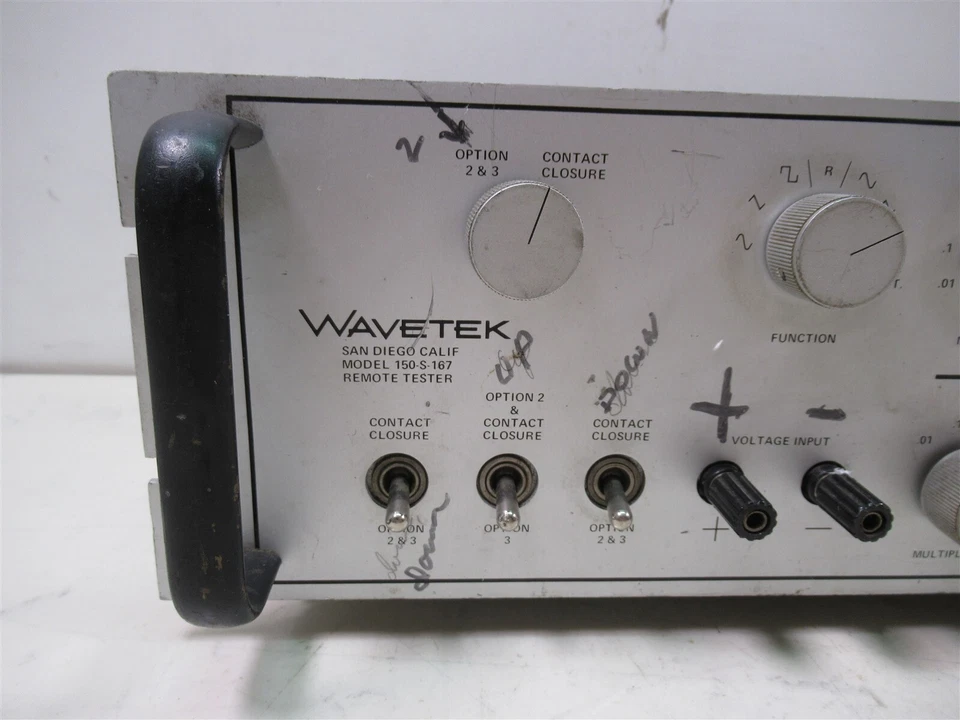 Probador remoto Wavetek modelo 150-S-167 frecuencia Hz y amplitud voltios PP  Foto 3 de 4