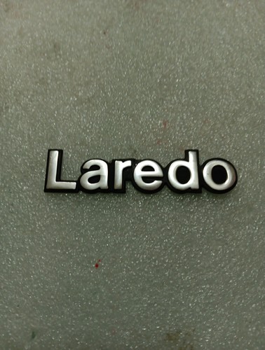 84-96 Jeep Cherokee XJ Laredo Emblem Badge OEM Factory Fender Name Plate - Picture 2 of 6