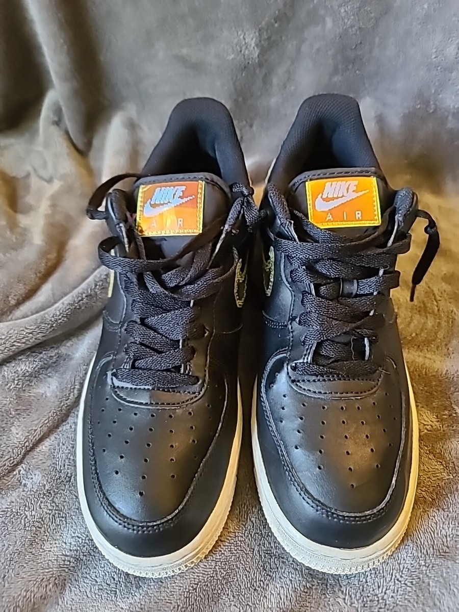 Size 8.5 - Nike Air Force 1 Low Iridescent Pixel - Black Excellent