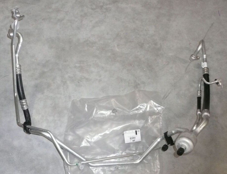 Tuyau climatisation d'origine constructeur 6477.D2 pour motorisation C4 Picasso 1.8
