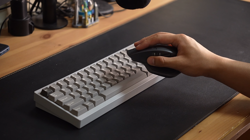 Custom Mechanical Keyboard (Very Versatile, Sleek, and Minimal!) READ DESC! - Video 1 of 1