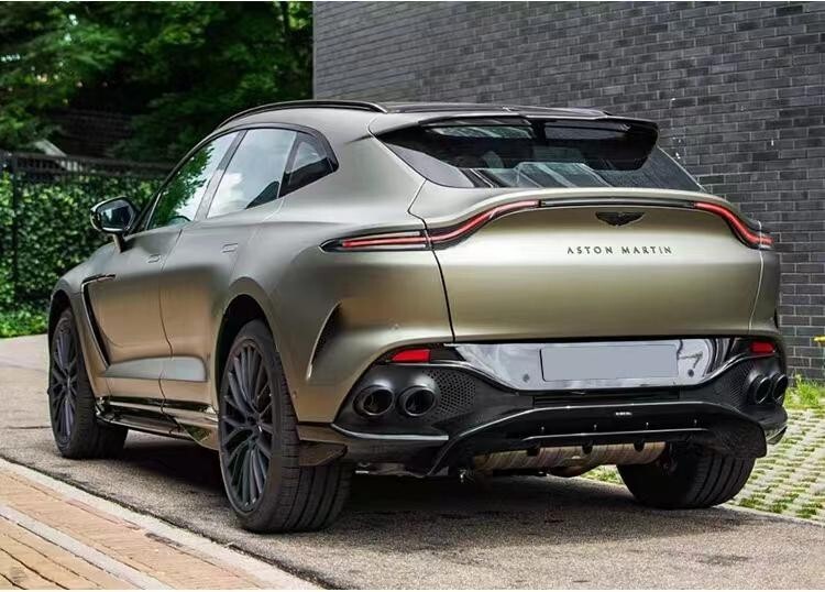 Aston Martin DBX 707 style roof spoiler carbon fiber 