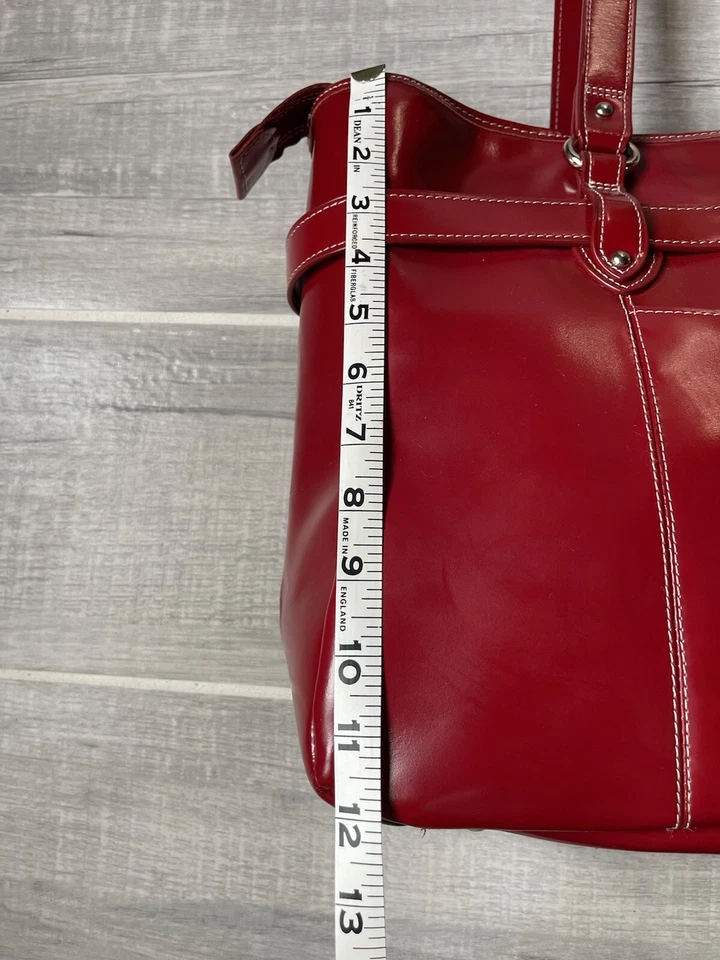 Hermoso estuche de cuero para computadora portátil McKlein rojo Foto 4 de 4