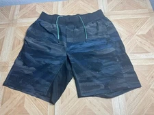 Lululemon T.H.E. Linerless Shorts Mens XL Camo 9" Inseam Athletic Running
